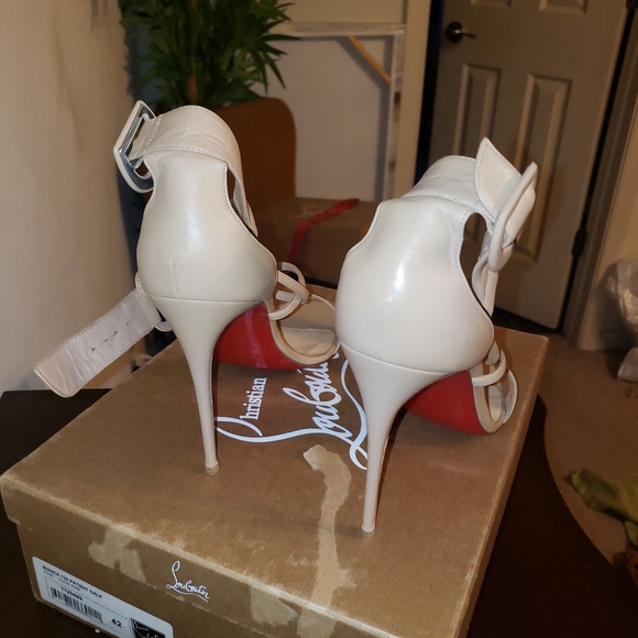 Christian Louboutin Choca SIZE 42 - Picture 2 of 10